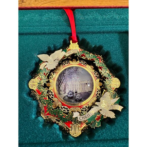 The White House Historical Association Christmas Ornament 2013 - Made in USA - Picture 1 of 9
